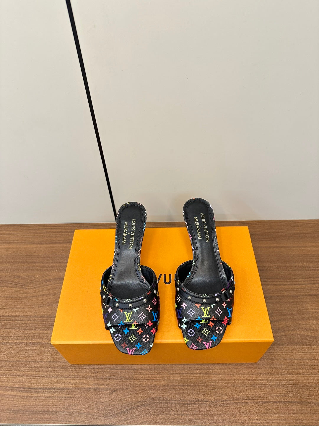 LuxluxHouse Best Quality Women Shoes Louis Vuitton