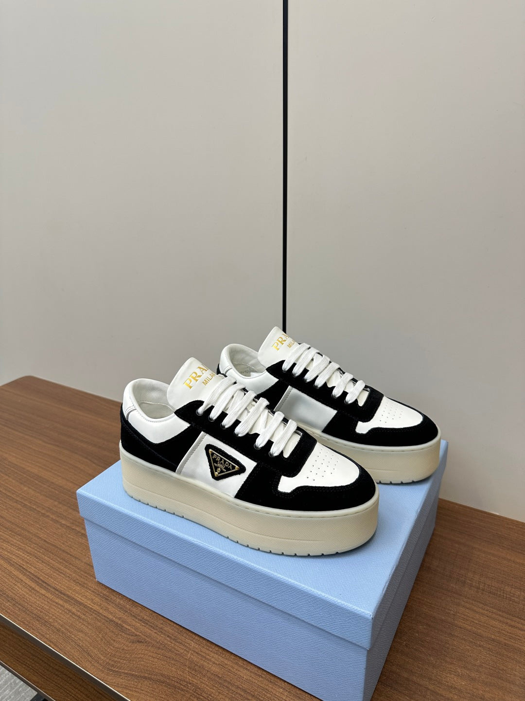 LuxluxHouse Best Quality Women Shoes Prada
