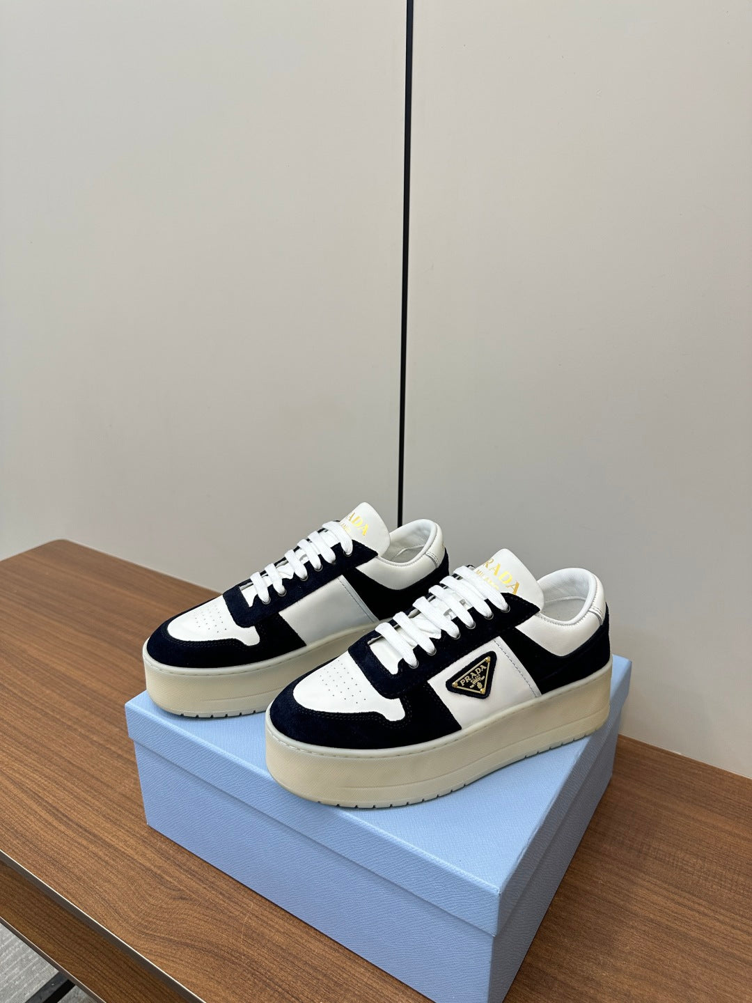 LuxluxHouse Best Quality Women Shoes Prada