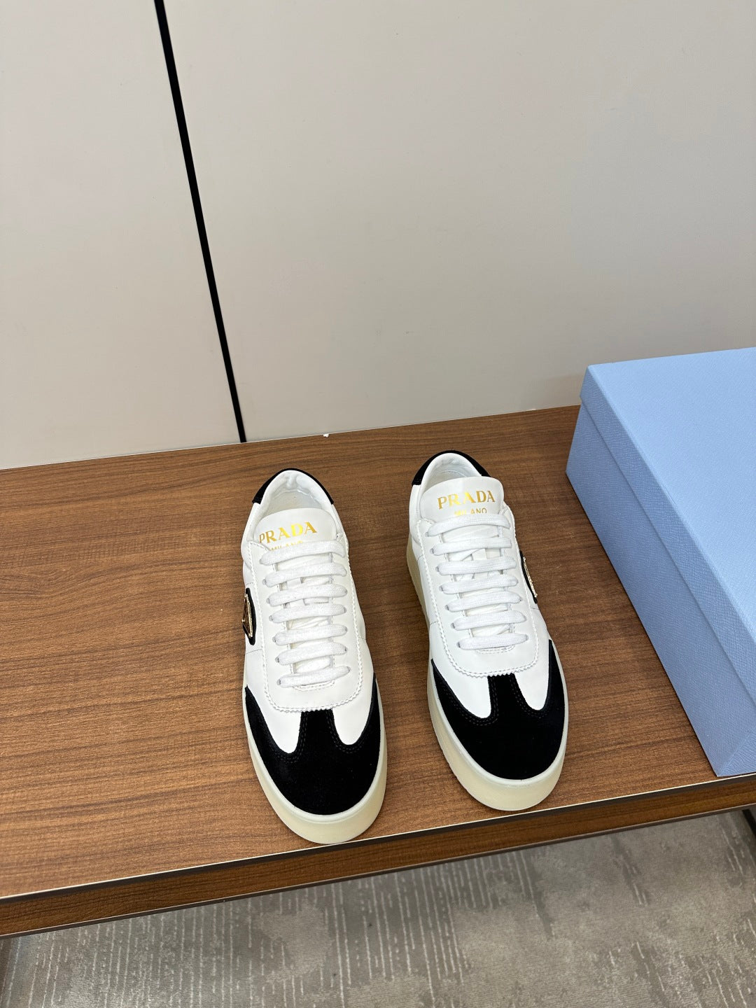 LuxluxHouse Best Quality Women Shoes Prada