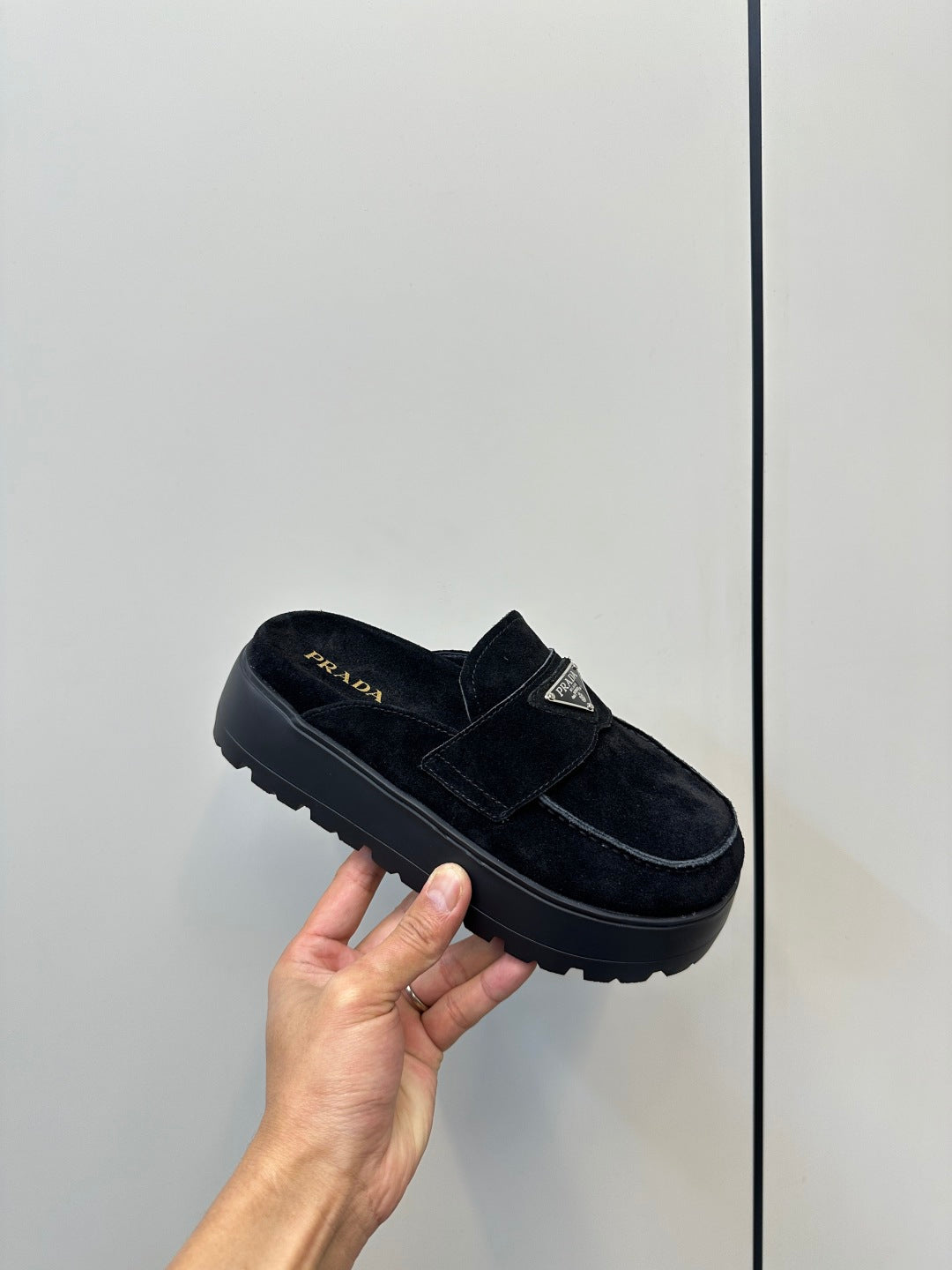 LuxluxHouse Best Quality Women Shoes Prada
