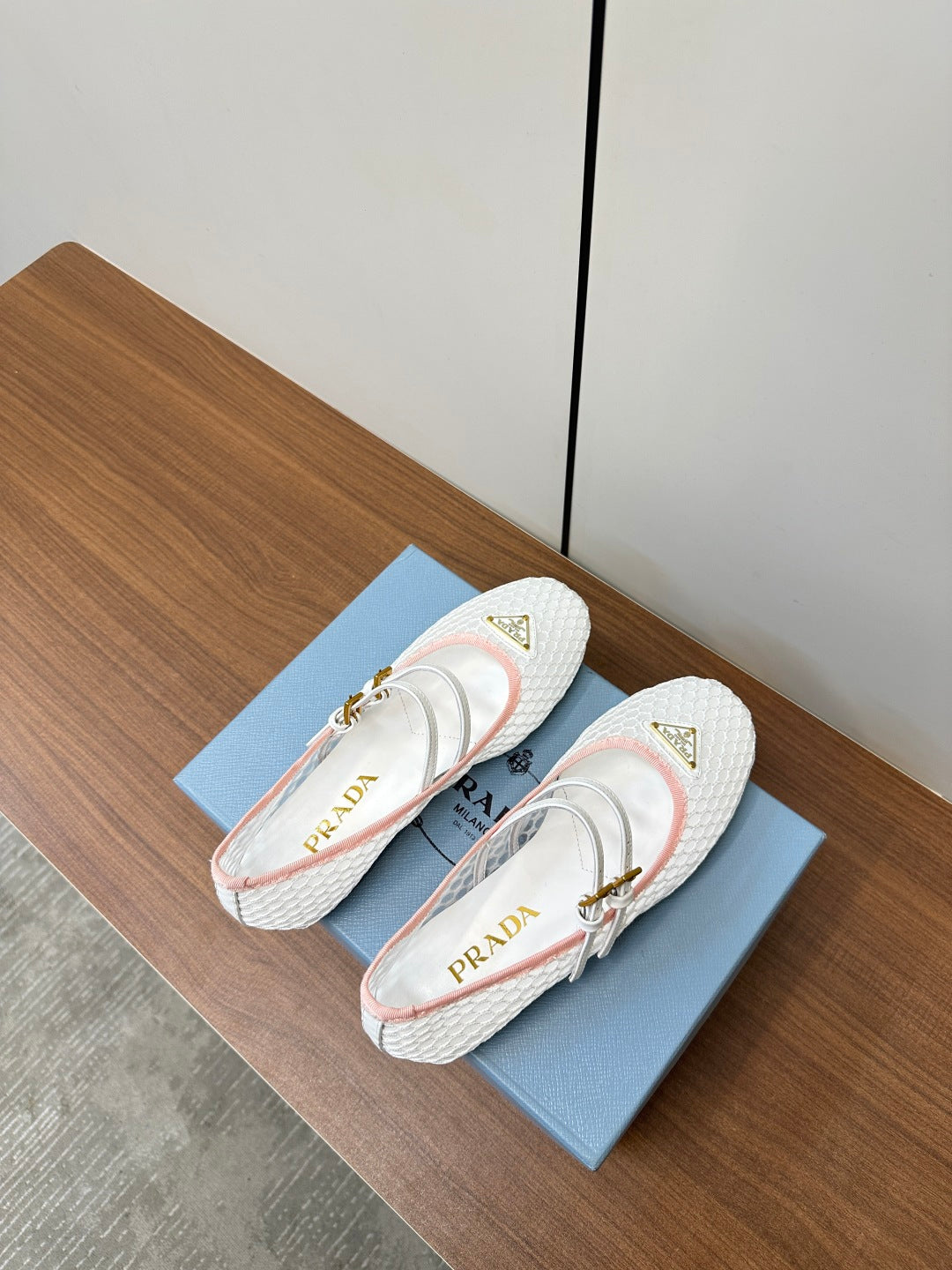 LuxluxHouse Best Quality Women Shoes Prada