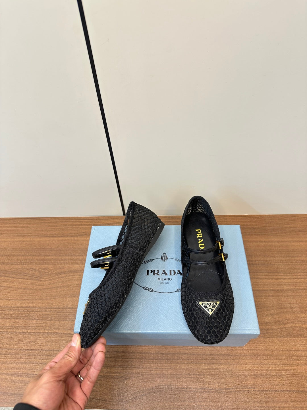 LuxluxHouse Best Quality Women Shoes Prada