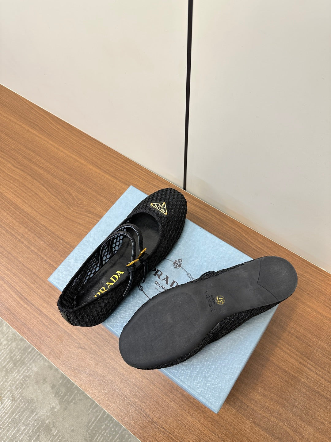 LuxluxHouse Best Quality Women Shoes Prada