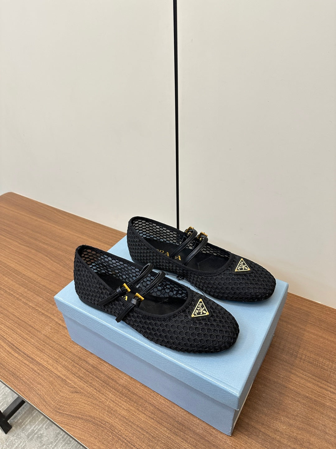 LuxluxHouse Best Quality Women Shoes Prada