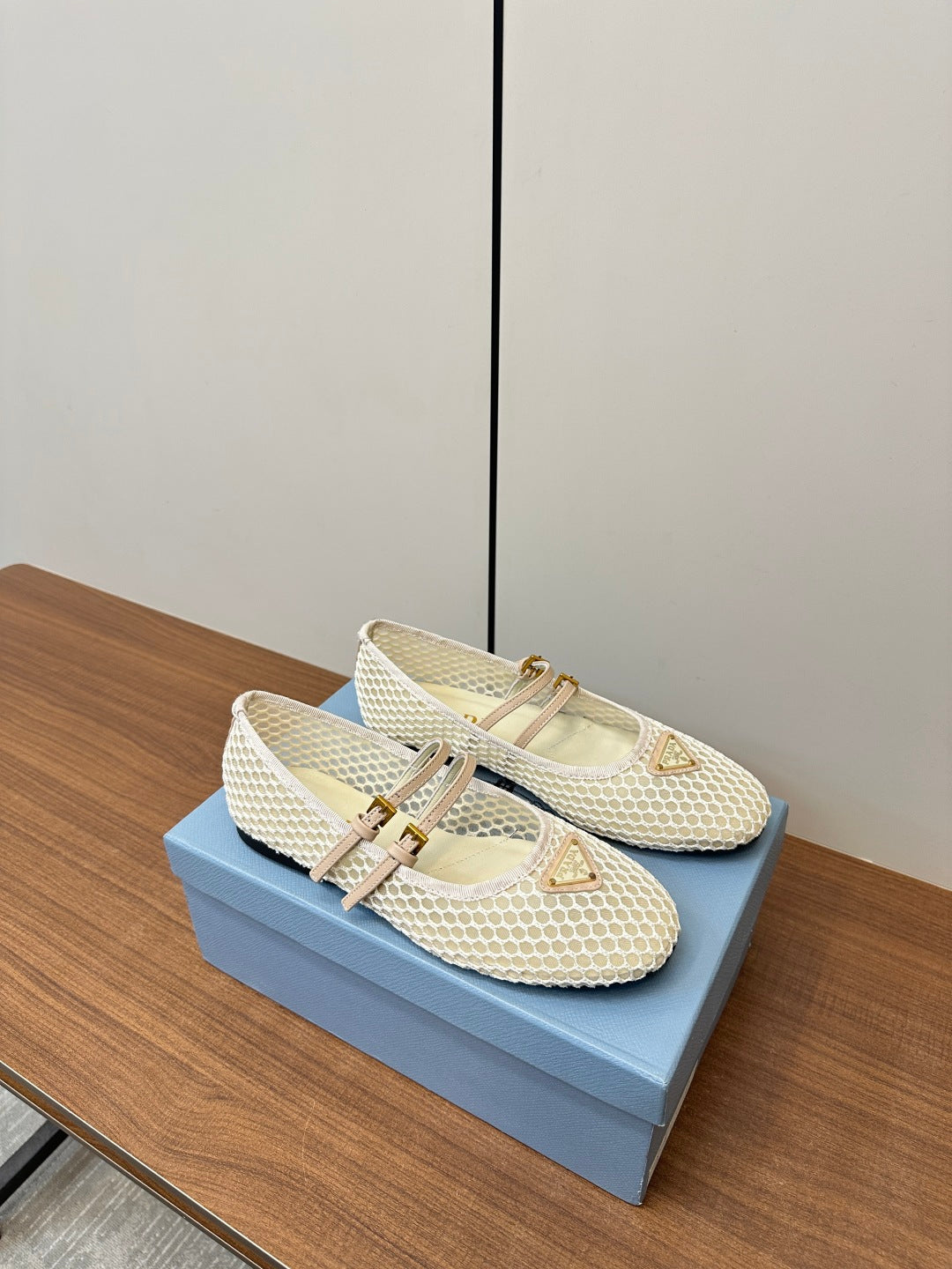 LuxluxHouse Best Quality Women Shoes Prada