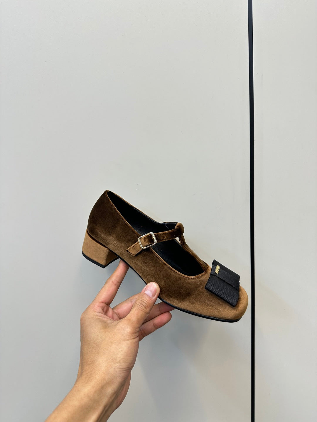 LuxluxHouse Best Quality Women Shoes Prada