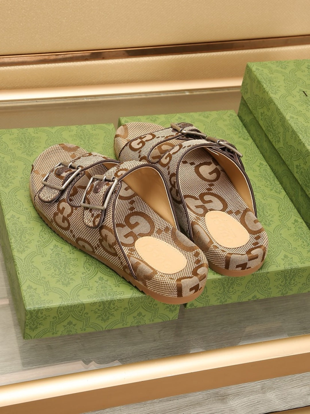 LuxluxHouse Best Quality Sandals Gucci