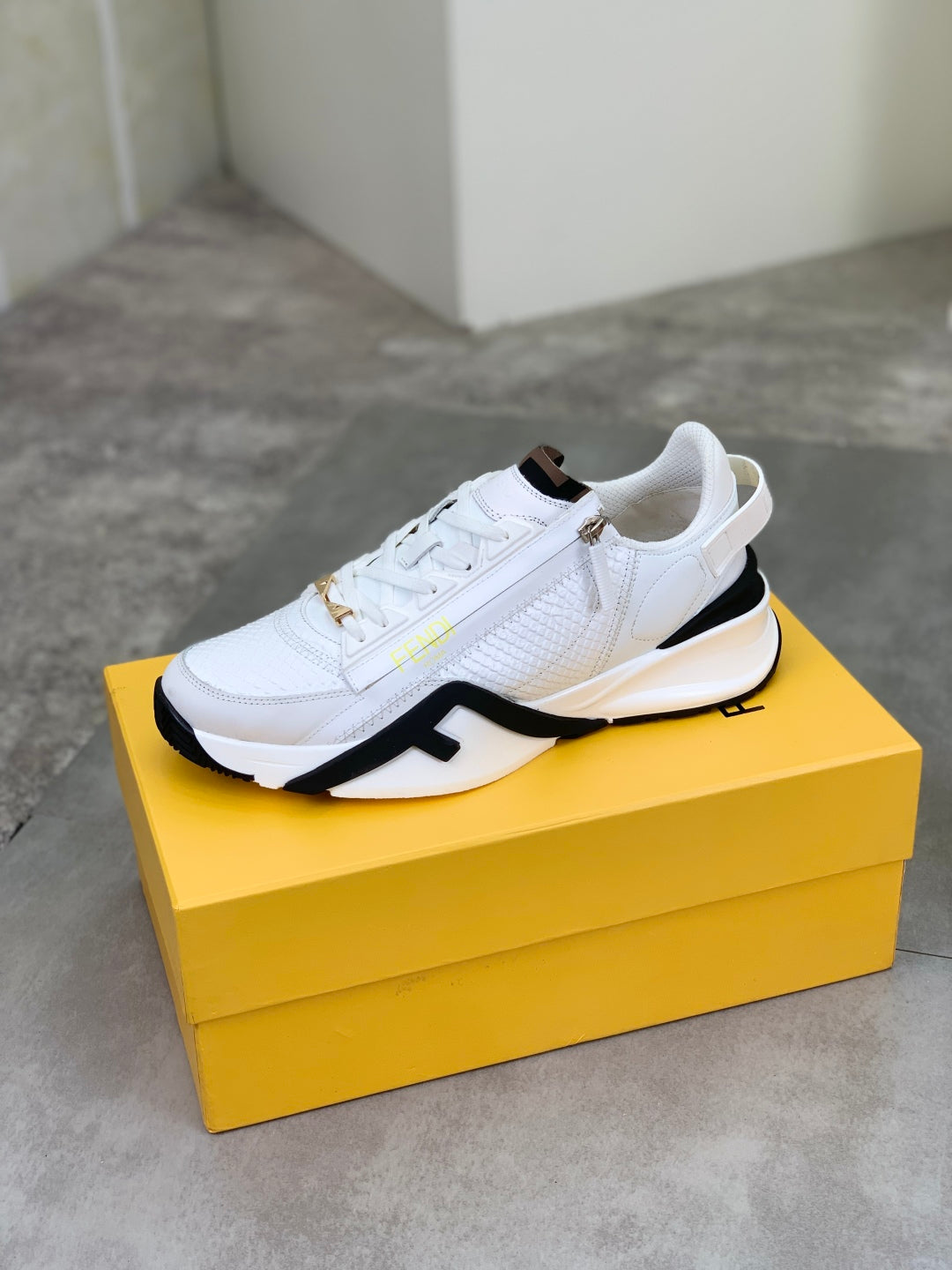 LuxluxHouse Best Quality Shoes Fendi