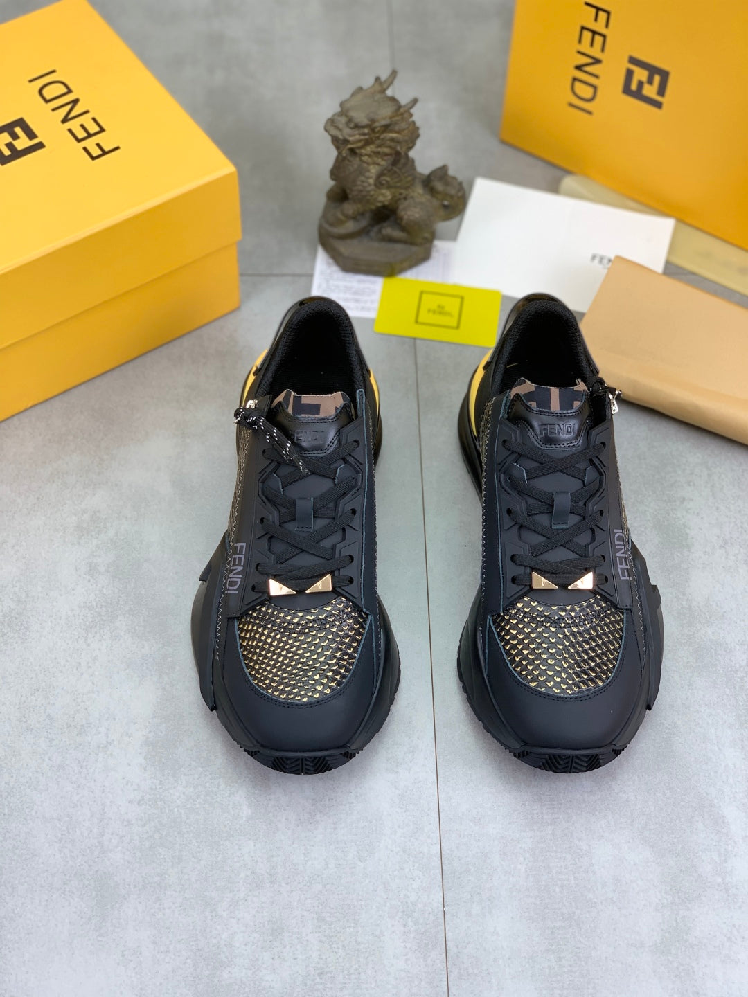 LuxluxHouse Best Quality Shoes Fendi