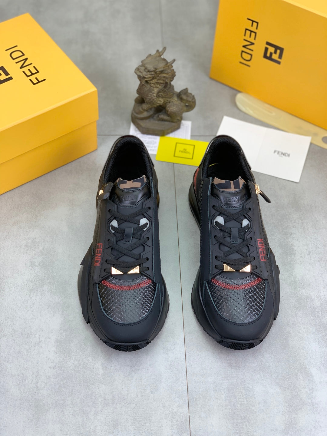 LuxluxHouse Best Quality Shoes Fendi