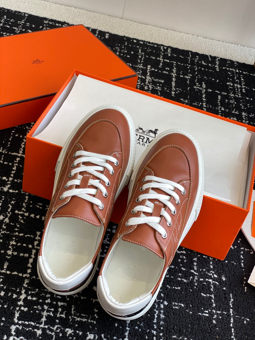 LuxluxHouse Best Quality Shoes Hermes