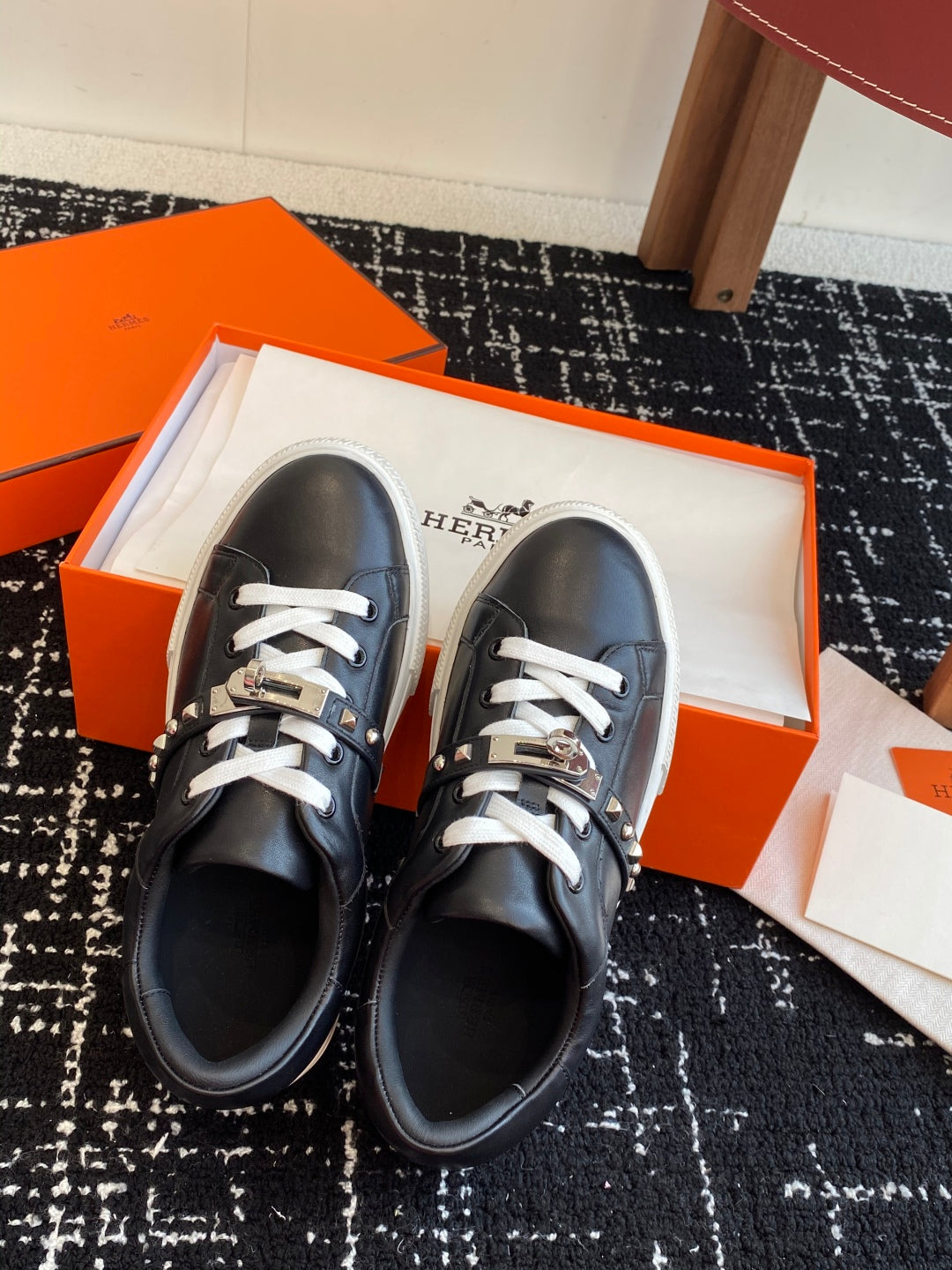 LuxluxHouse Best Quality Shoes Hermes