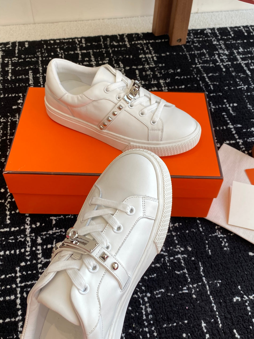 LuxluxHouse Best Quality Shoes Hermes