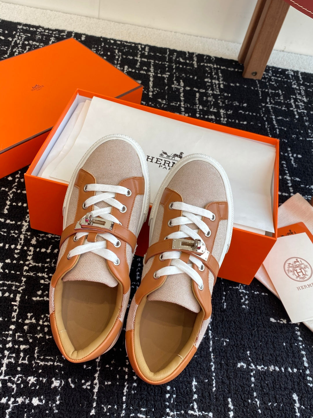 LuxluxHouse Best Quality Shoes Hermes