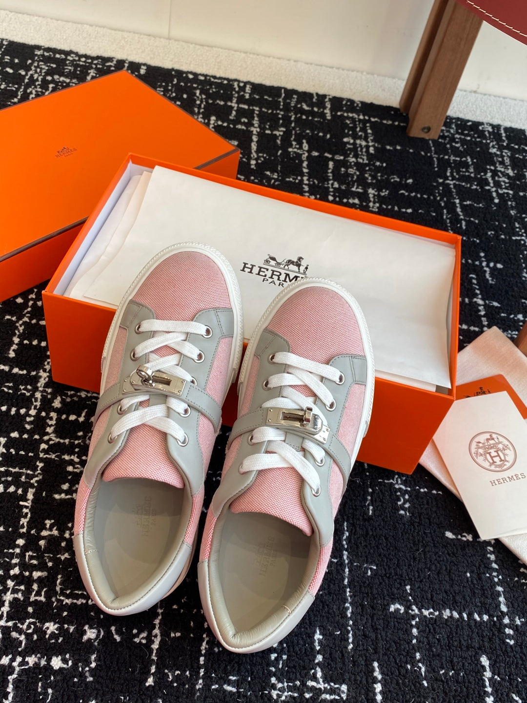 LuxluxHouse Best Quality Shoes Hermes