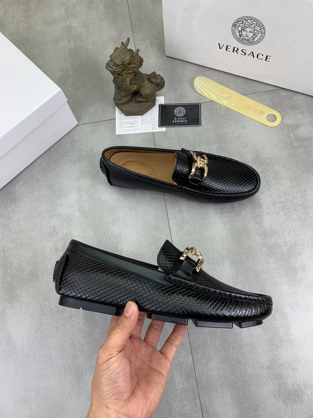LuxluxHouse Best Quality Shoes Versace