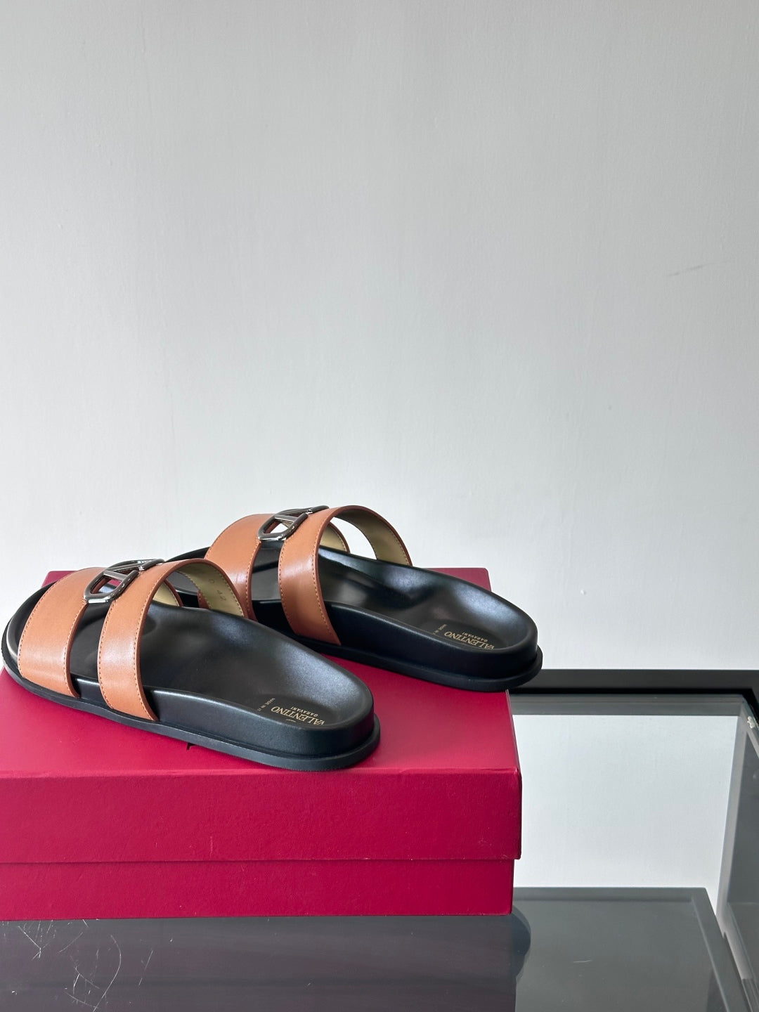LuxluxHouse Best Quality Sandals Valentino