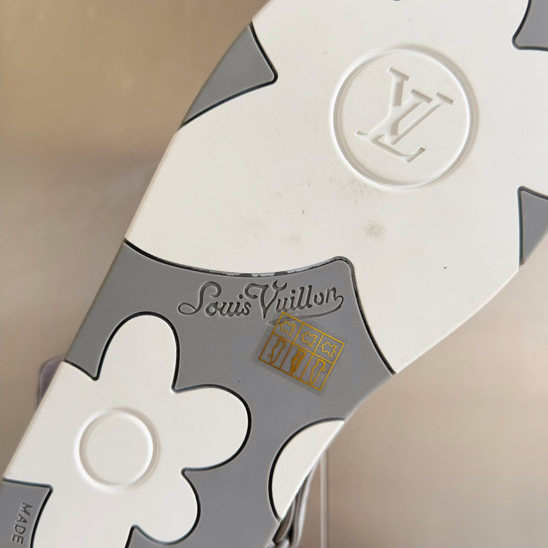 LuxluxHouse Best Quality Women Shoes Louis Vuitton