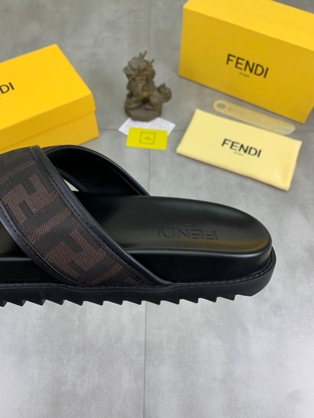 LuxluxHouse Best Quality Sandals Fendi