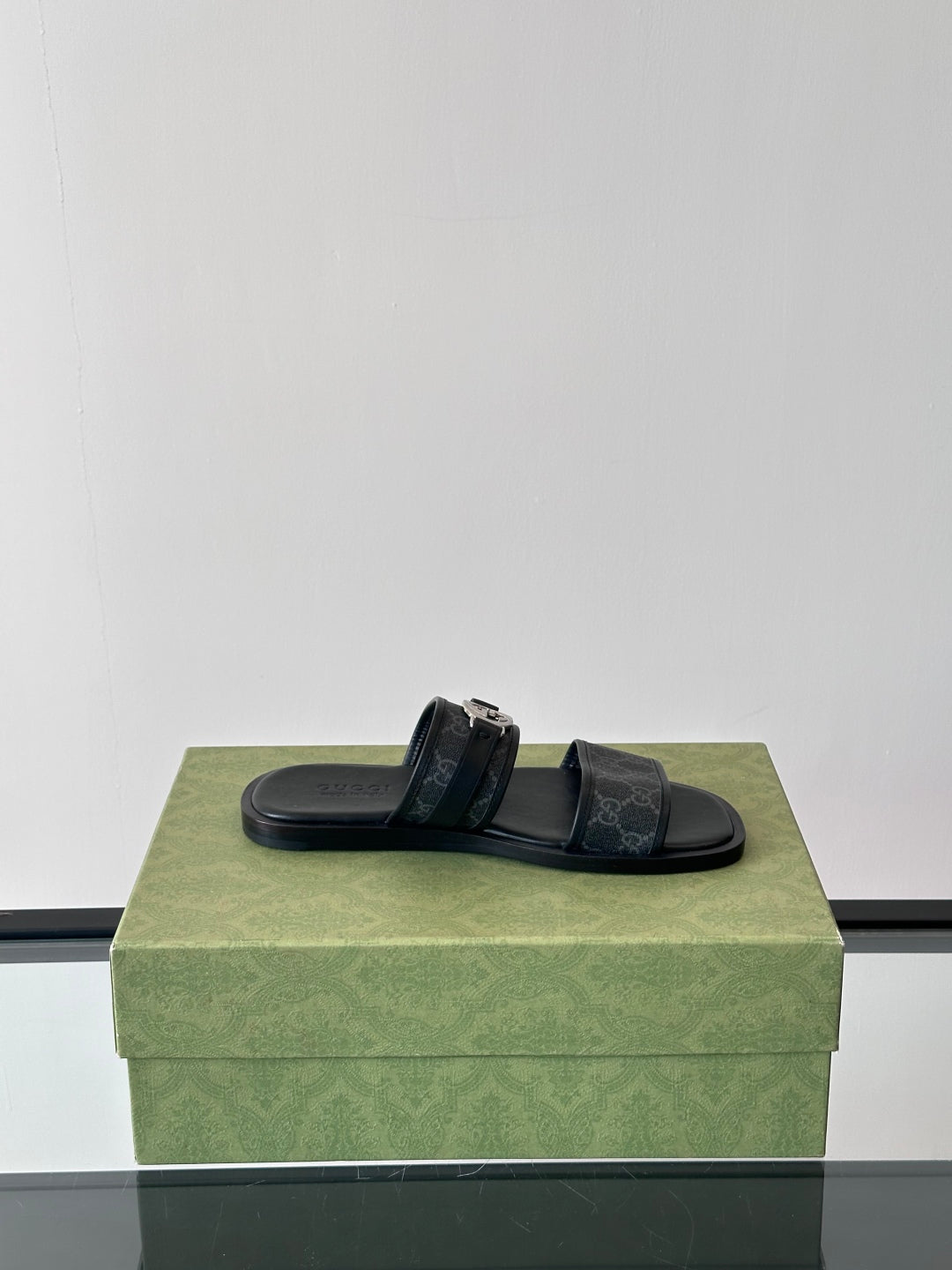 LuxluxHouse Best Quality Sandals Gucci