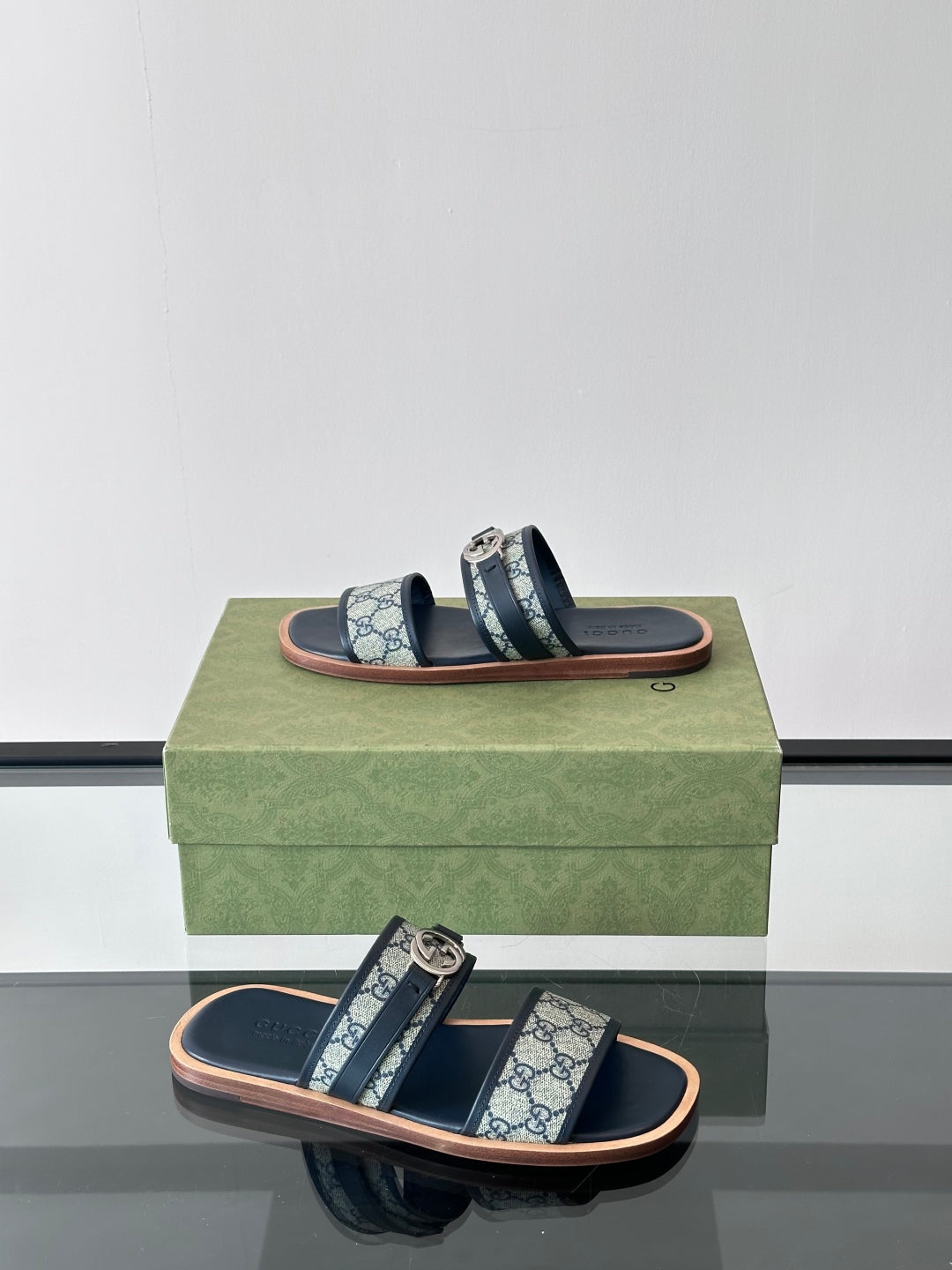 LuxluxHouse Best Quality Sandals Gucci