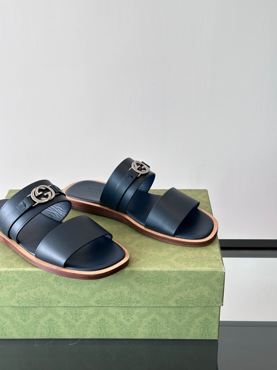 LuxluxHouse Best Quality Sandals Gucci