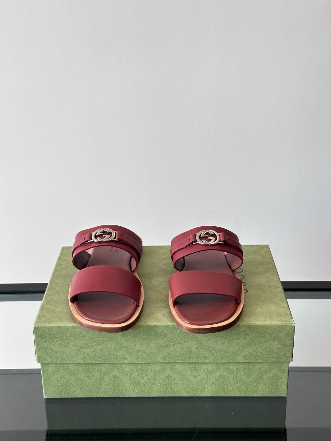 LuxluxHouse Best Quality Sandals Gucci