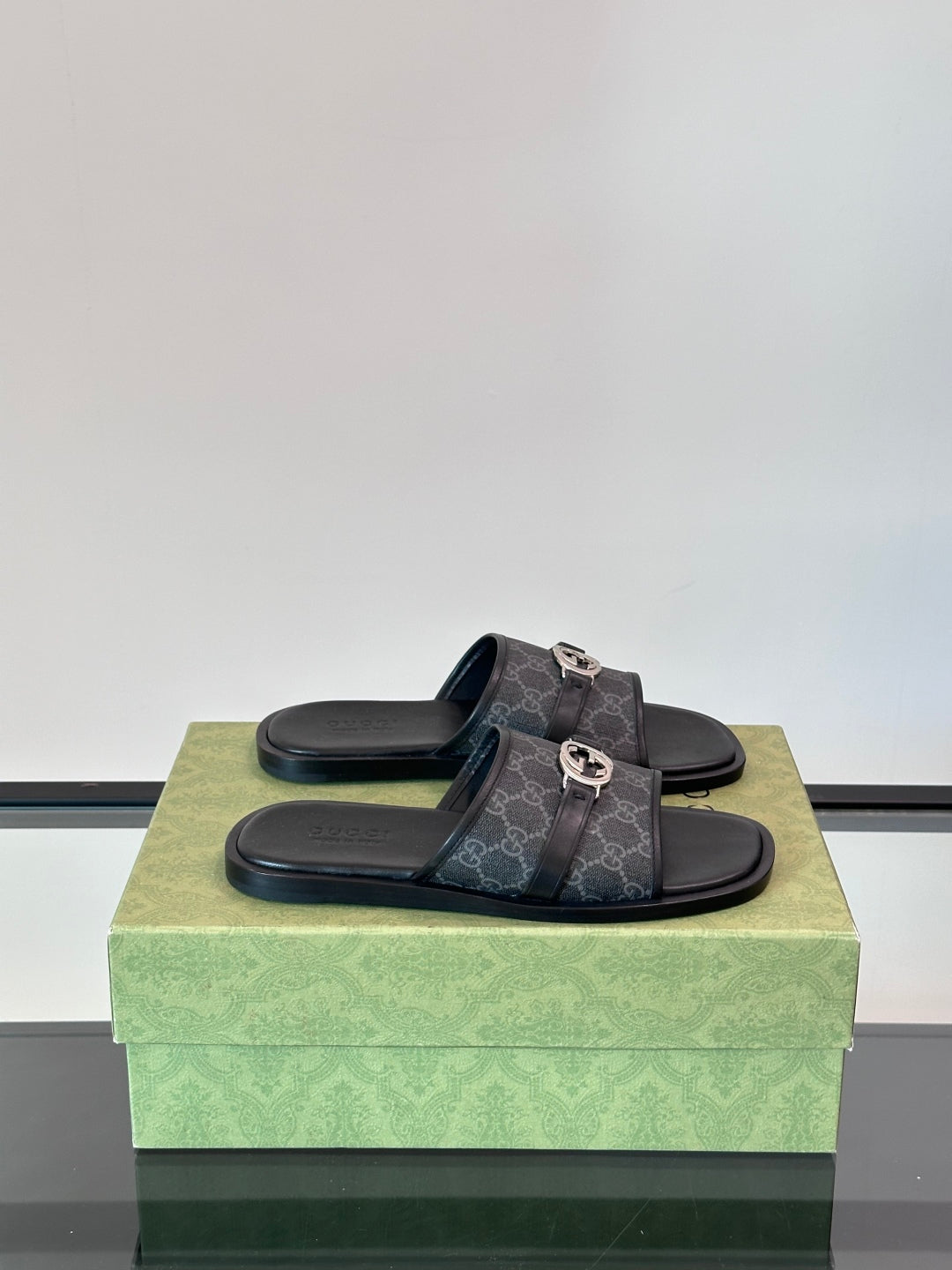 LuxluxHouse Best Quality Sandals Gucci