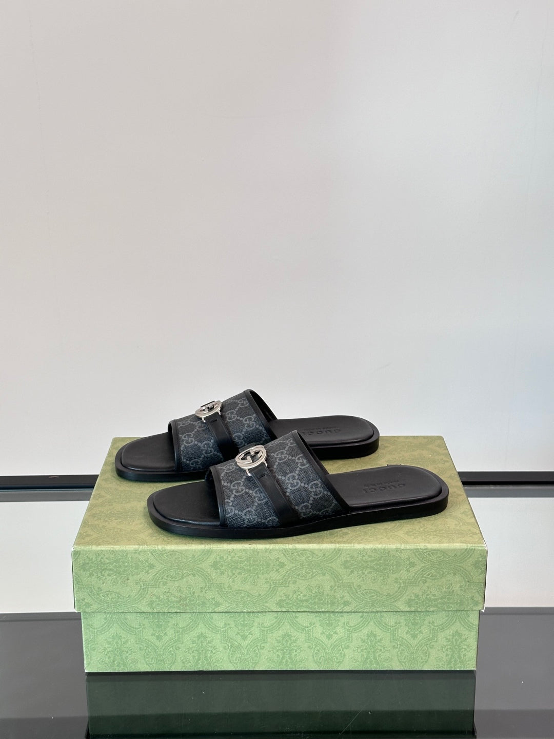 LuxluxHouse Best Quality Sandals Gucci