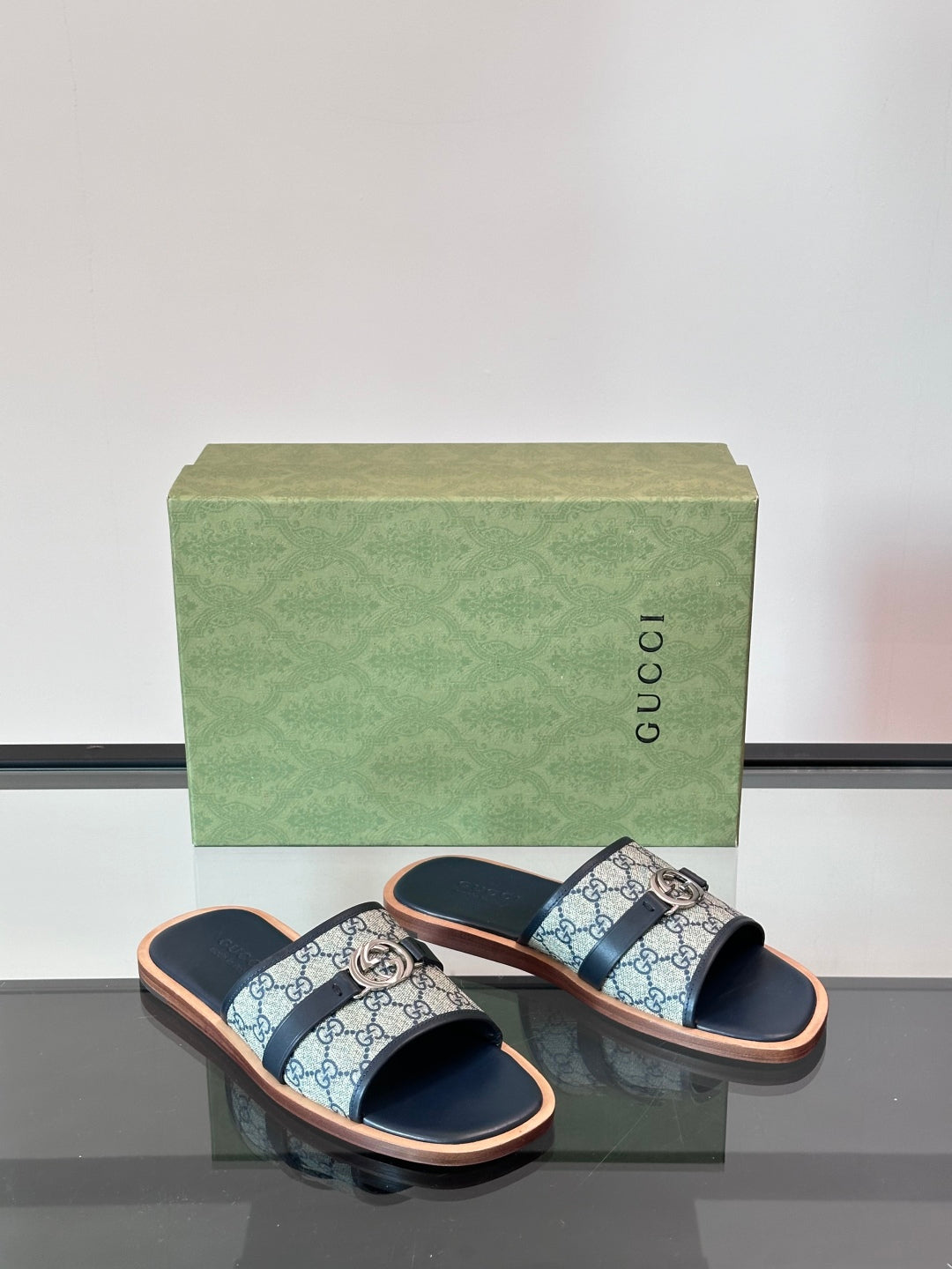 LuxluxHouse Best Quality Sandals Gucci