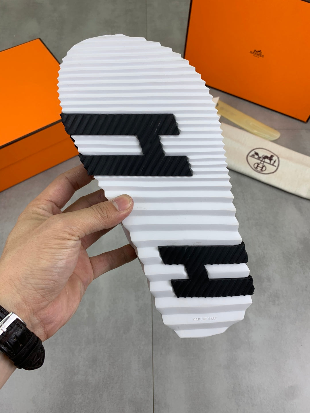 LuxluxHouse Best Quality Sandals Hermes