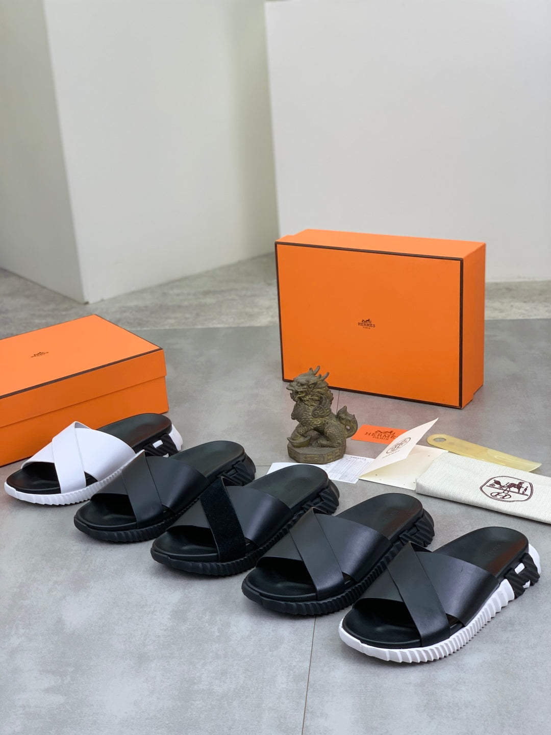 LuxluxHouse Best Quality Sandals Hermes