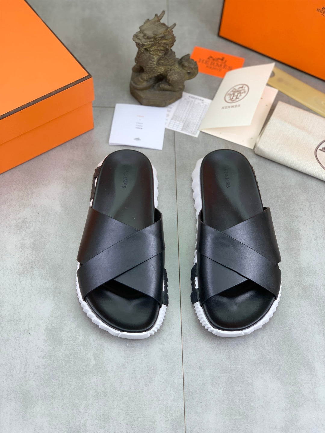 LuxluxHouse Best Quality Sandals Hermes
