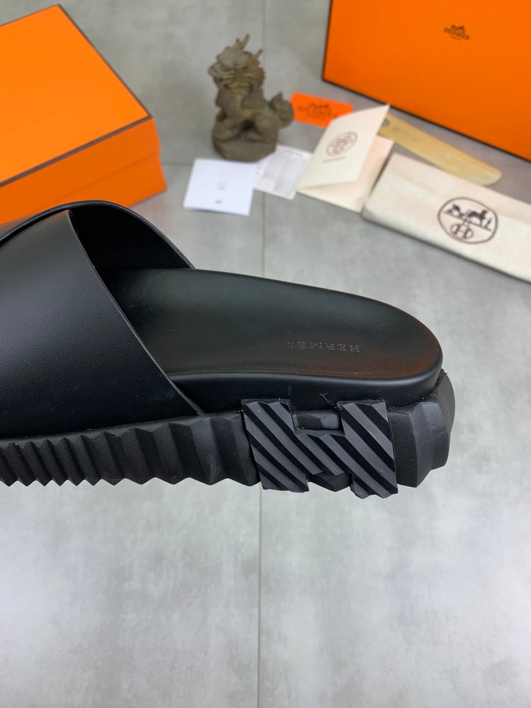 LuxluxHouse Best Quality Sandals Hermes