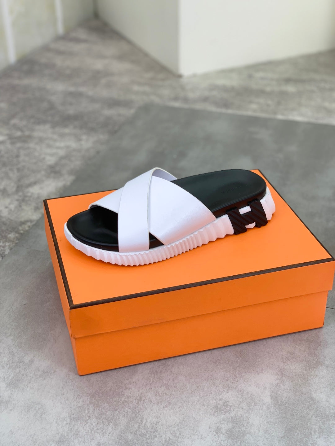 LuxluxHouse Best Quality Sandals Hermes