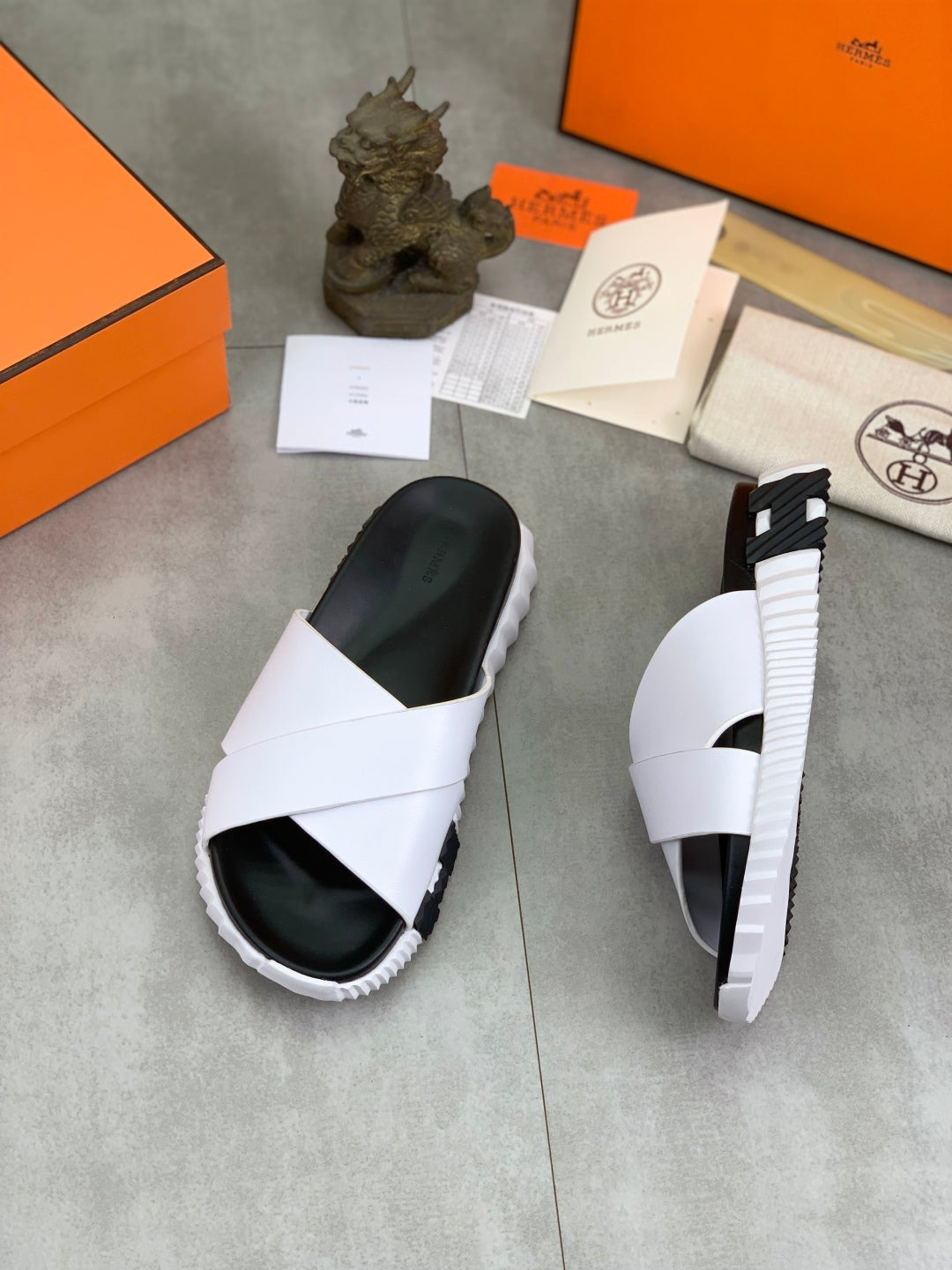 LuxluxHouse Best Quality Sandals Hermes