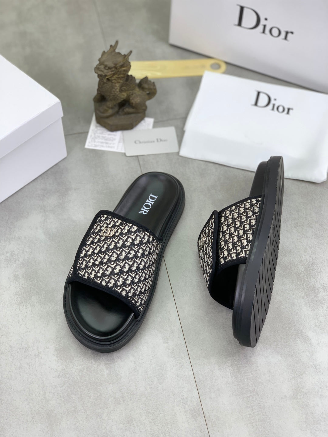 LuxluxHouse Best Quality Sandals Dior