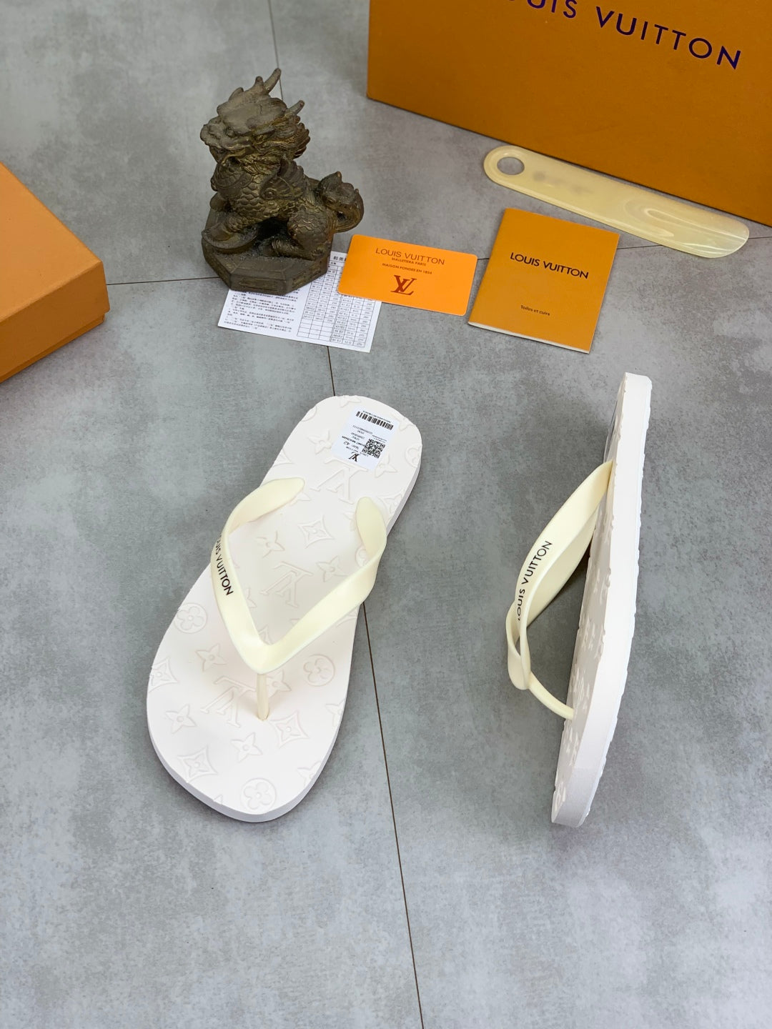 LuxluxHouse Best Quality Sandals Louis Vuitton