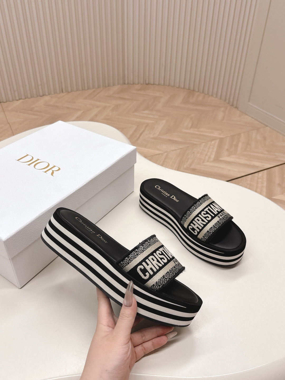 LuxluxHouse Best Quality Women Shoes Dior