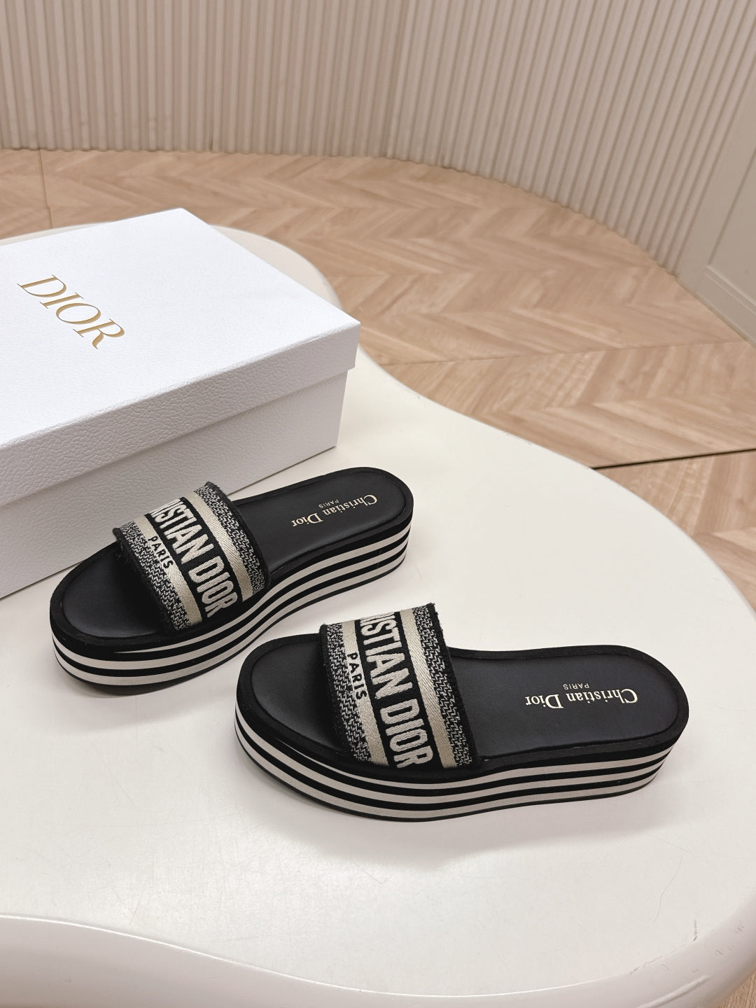 LuxluxHouse Best Quality Women Shoes Dior
