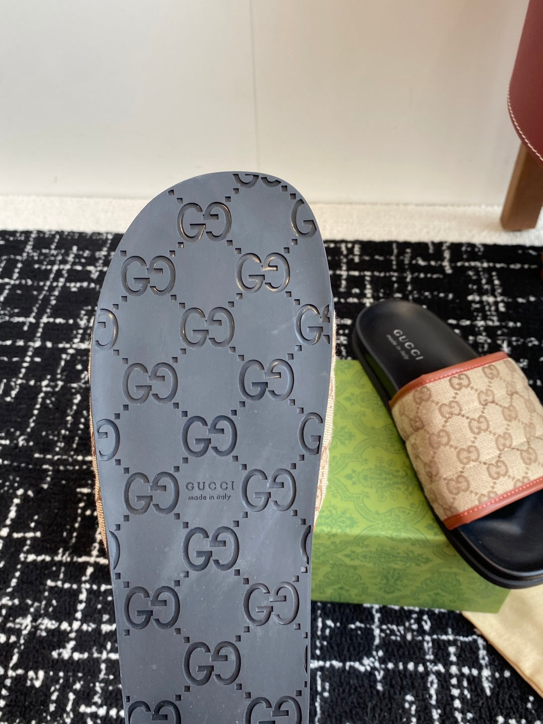 LuxluxHouse Best Quality Sandals Gucci