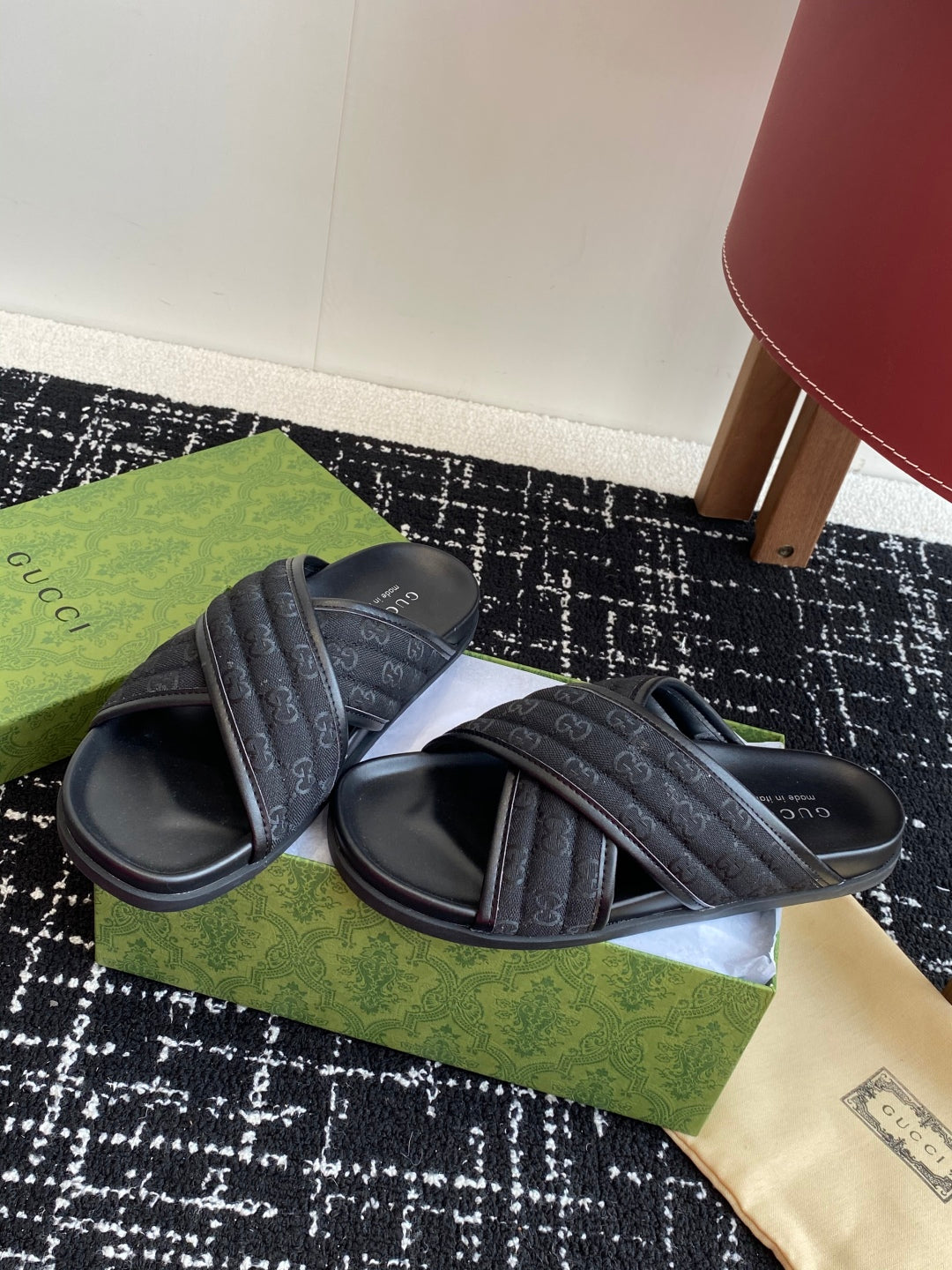 LuxluxHouse Best Quality Sandals Gucci