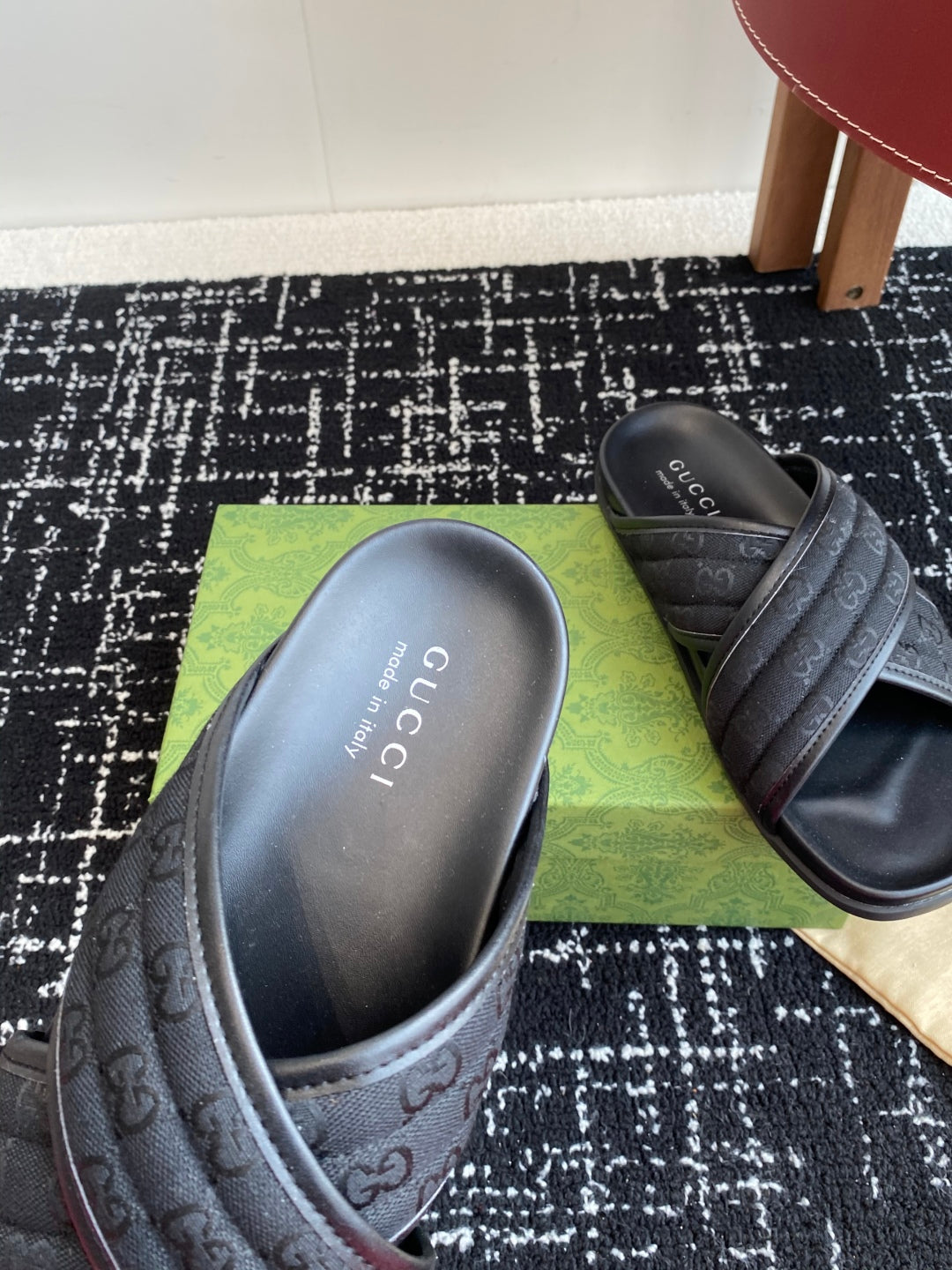 LuxluxHouse Best Quality Sandals Gucci