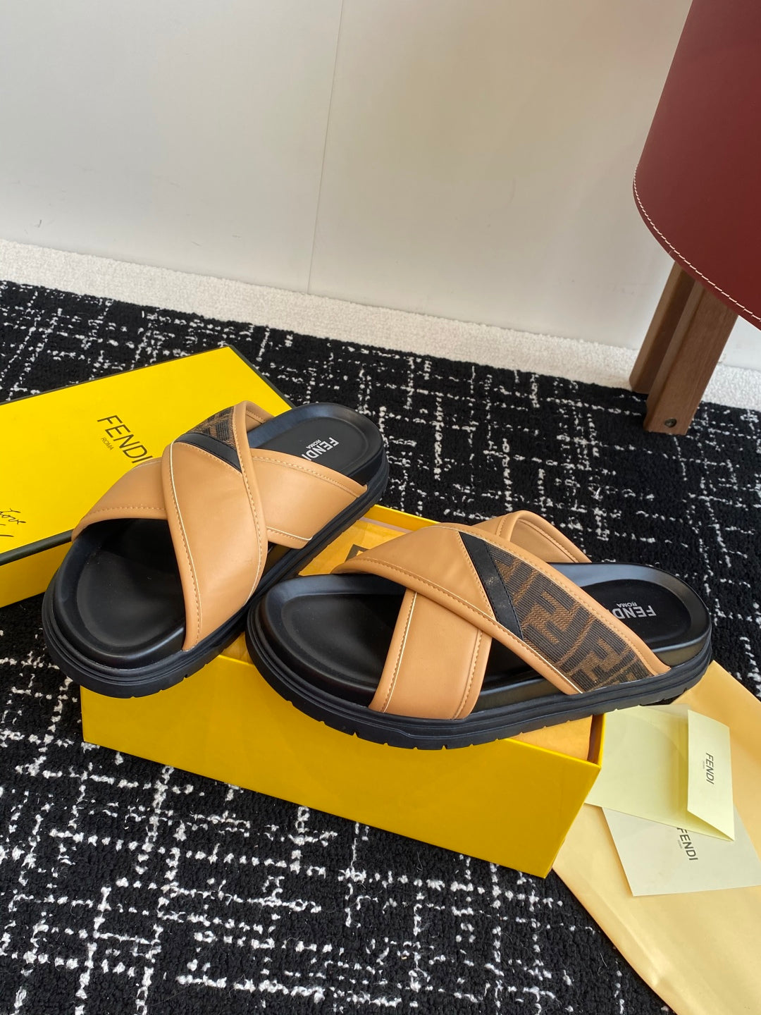 LuxluxHouse Best Quality Sandals Fendi