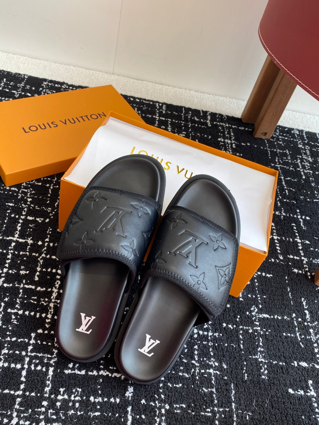 LuxluxHouse Best Quality Sandals Louis Vuitton