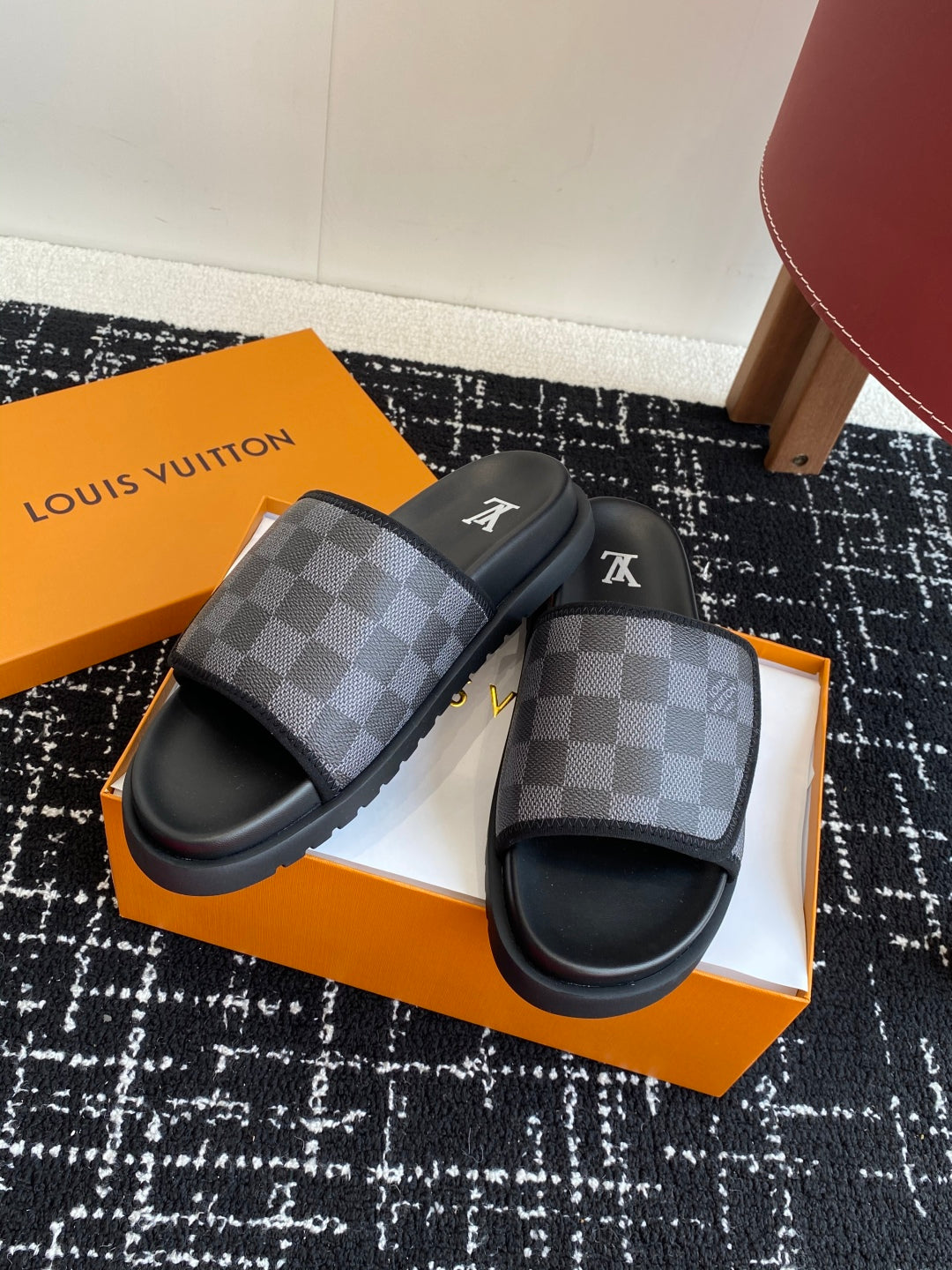LuxluxHouse Best Quality Sandals Louis Vuitton