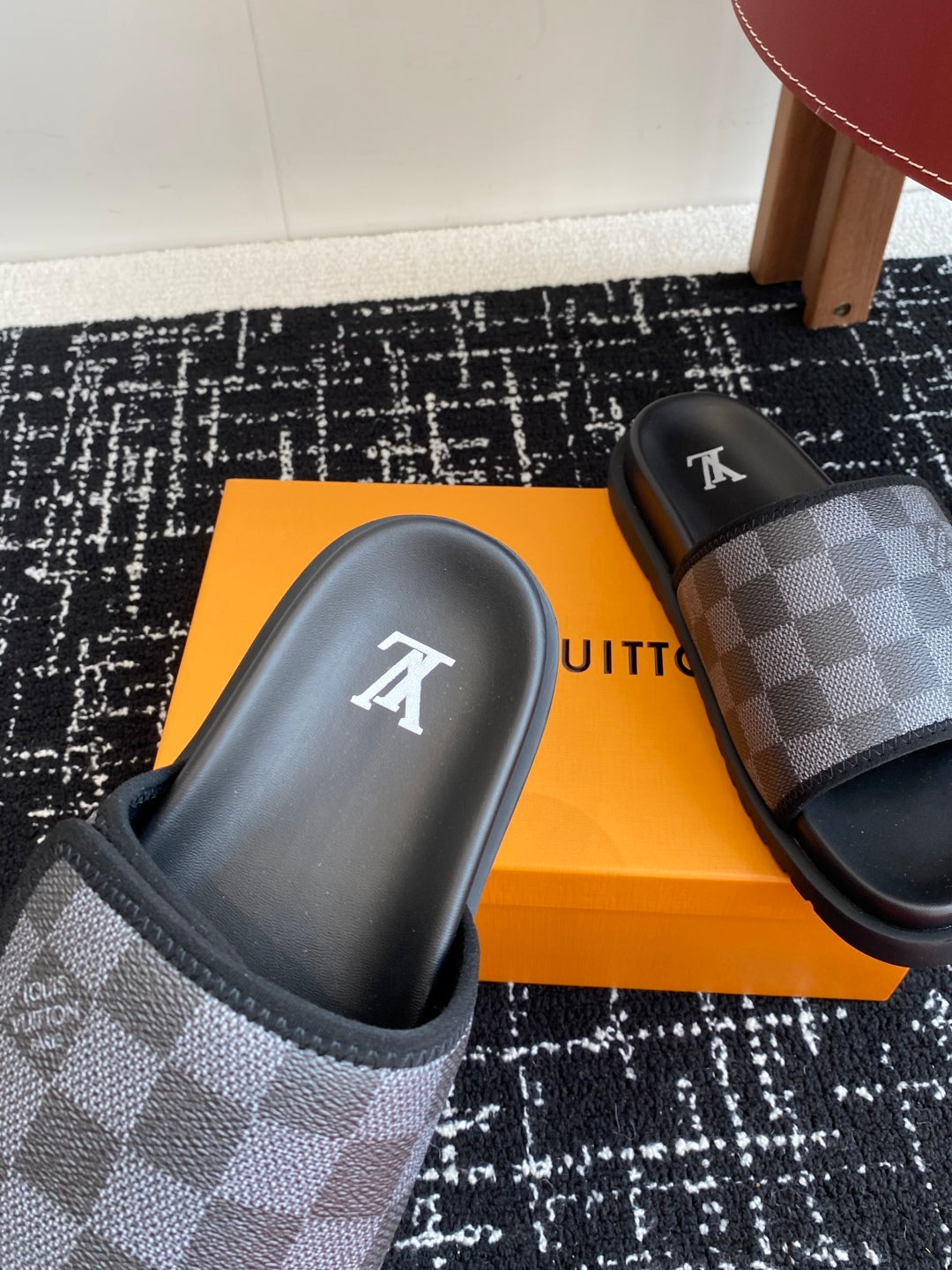LuxluxHouse Best Quality Sandals Louis Vuitton
