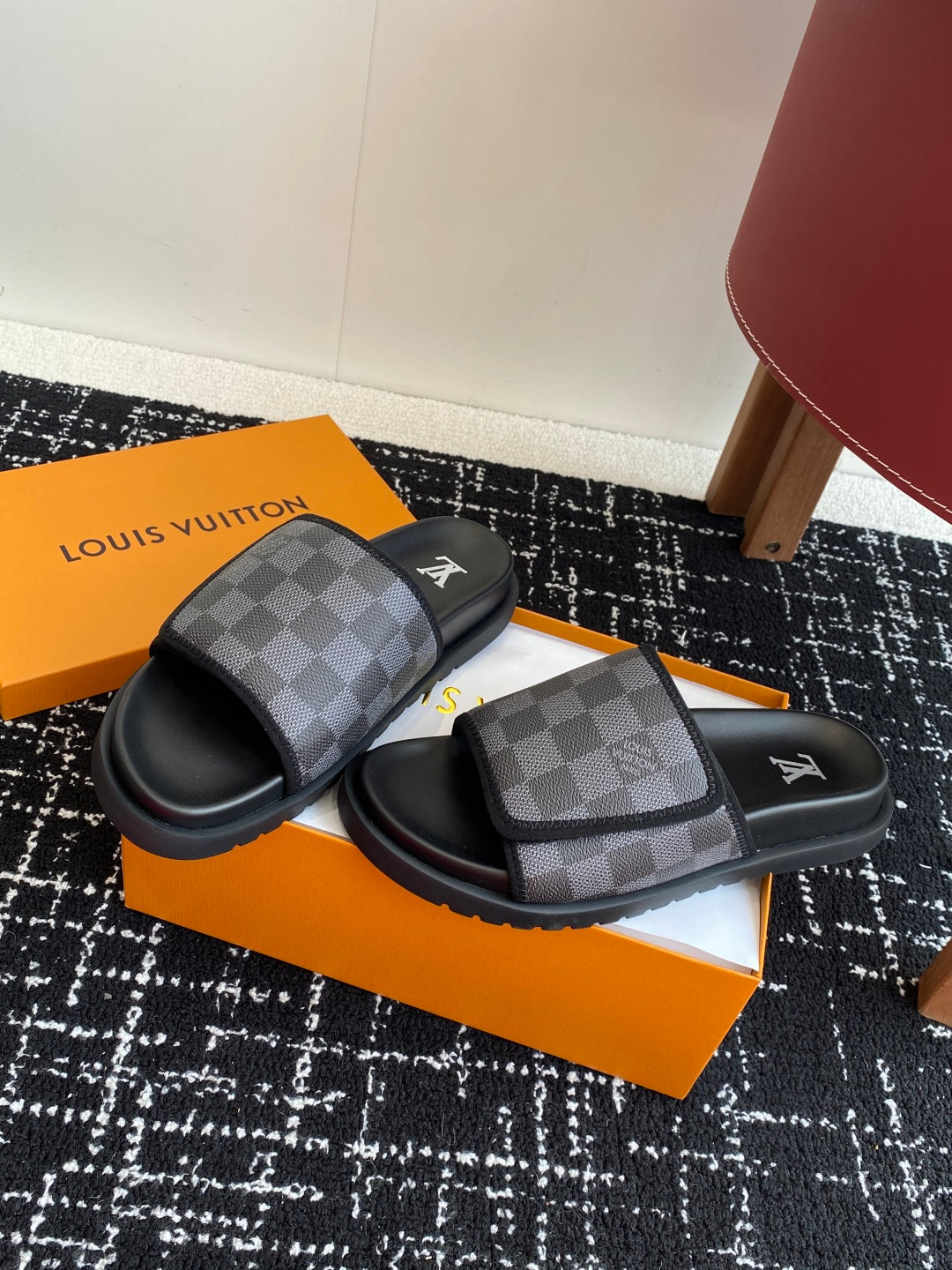LuxluxHouse Best Quality Sandals Louis Vuitton