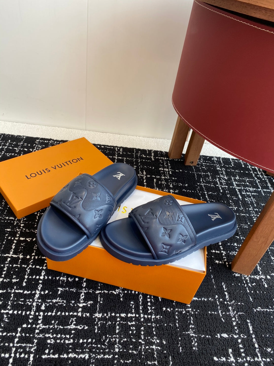 LuxluxHouse Best Quality Sandals Louis Vuitton